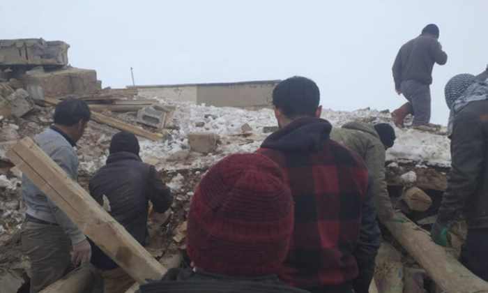 İran’daki 5.9’luk deprem Van’ı vurdu! Ölü sayısı 9’a yükseldi.