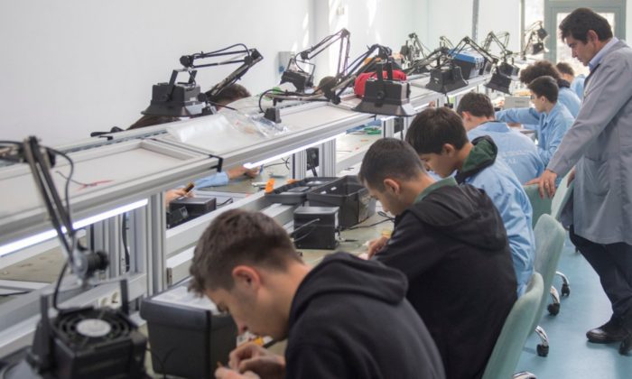 Kalfalık Ve Ustalık E-Sınavlarına 1,5 Ayda 40 Bin Aday Başvurdu.