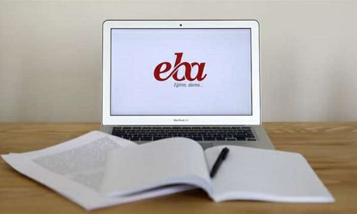 EBA ve CANLI SINIF KULLANIM SAATLERİNDE ARTIŞ