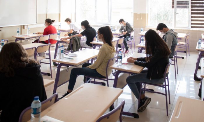 Lgs Ve Yks’de Öğrenciler Tüm Müfredattan Sorumlu Olacak