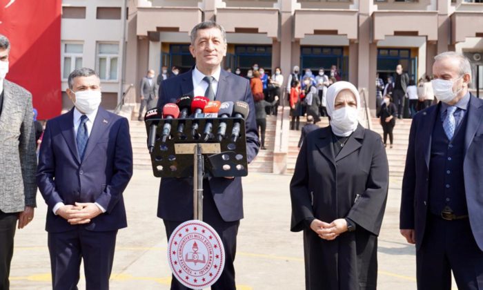 Bakan SELÇUK, Yüz Yüze Eğitim Sürecini Değerlendirdi