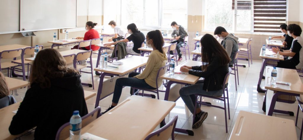 Lgs Ve Yks’de Öğrenciler Tüm Müfredattan Sorumlu Olacak