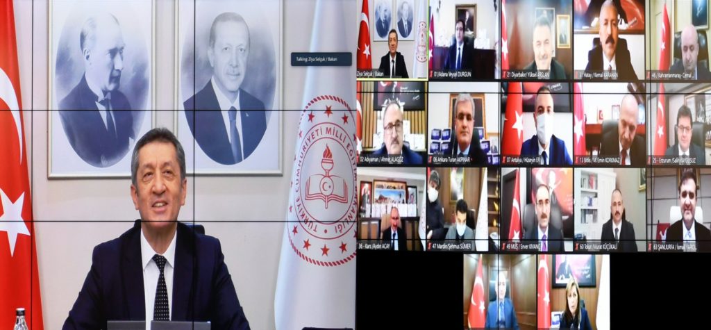 500 Bin Tablet Bilgisayar Yerine Ulaştı, Yeni Hedef 600 Bin Öğrenciye Erişmek