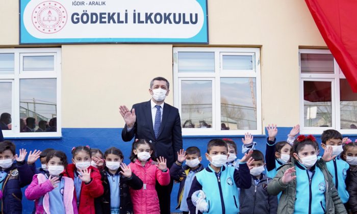 Bakan SELÇUK Yeni Dönemin İlk Ders Zilini Iğdır’da Çaldı