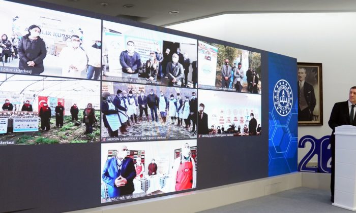 Halk Eğitimi Kurslarımızla Köylerdeyiz