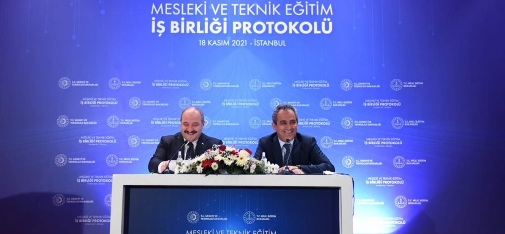 Bakan ÖZER ve Bakan VARANK, Mesleki ve Teknik Eğitim İş Birliği Protokolü’nü İmzaladı
