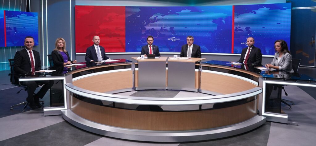 BAKAN TEKİN, AA EDİTÖR MASASI’NA KONUK OLDU