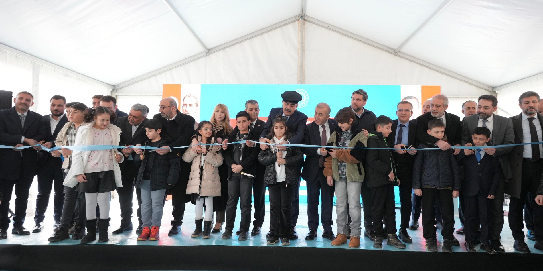 BAKAN TEKİN, ELAZIĞ