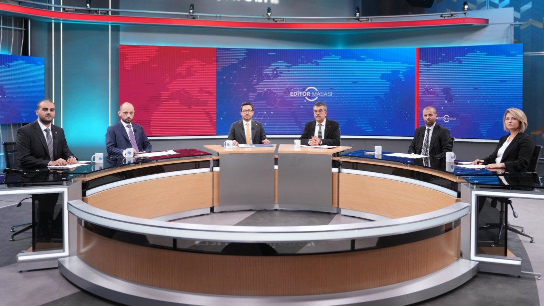 BAKAN TEKİN, ANADOLU AJANSI EDİTÖR MASASI