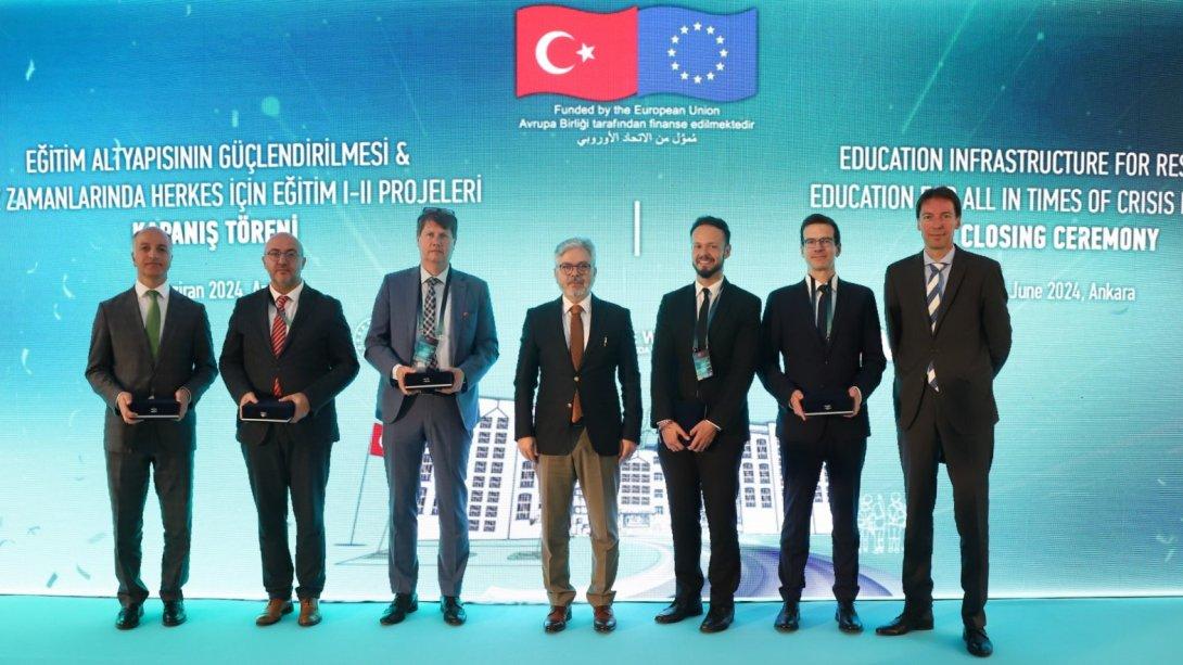 "Eğitim Altyapısının Güçlendirilmesi ve Kriz Zamanlarında Herkes İçin Eğitim I-II Projeleri" Kapanış Törenini Gerçekleştirdik