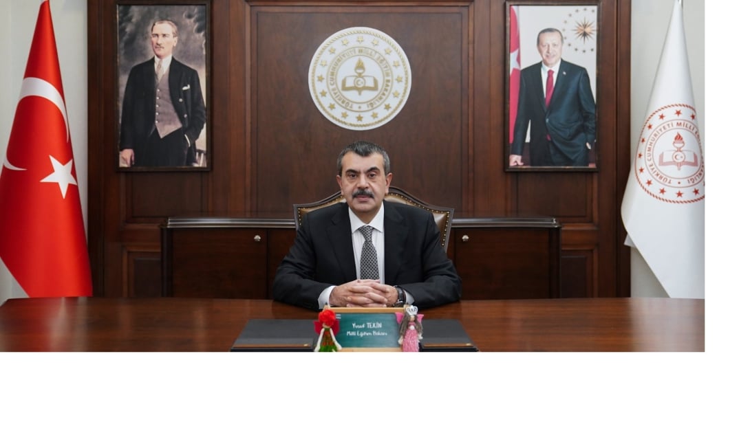 BAKAN TEKİN