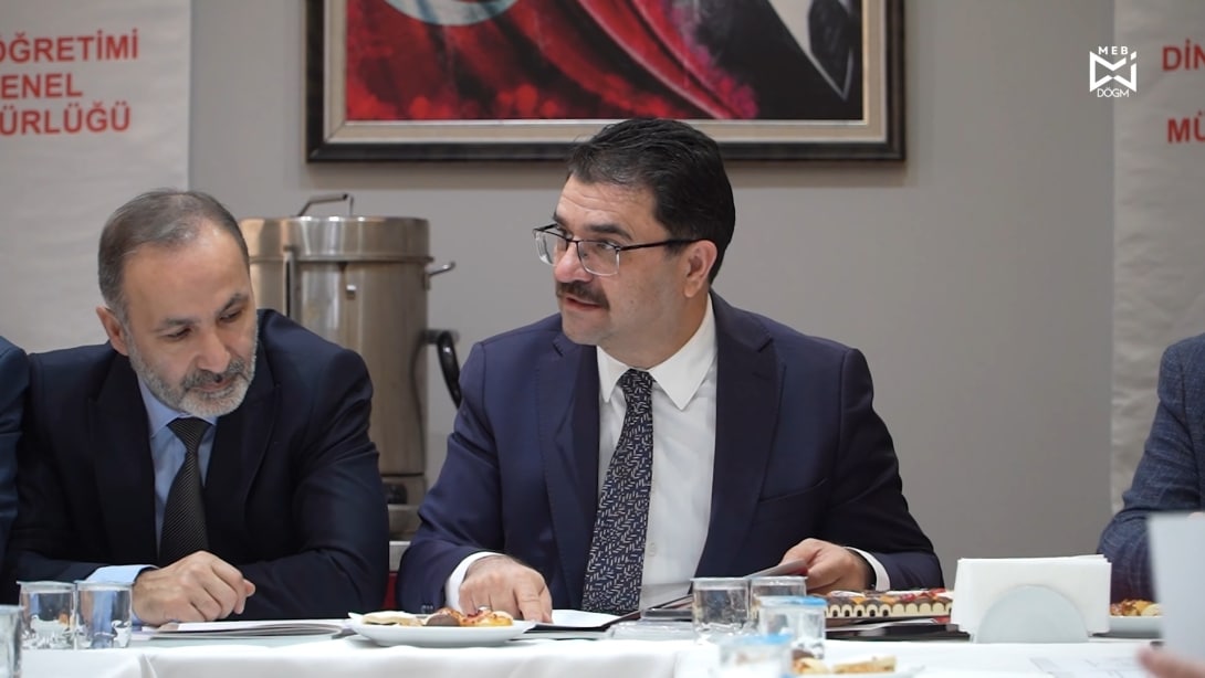 Örgün Eğitimle Birlikte Hafızlık Projesi İstişare ve Değerlendirme Çalıştayı Ankara