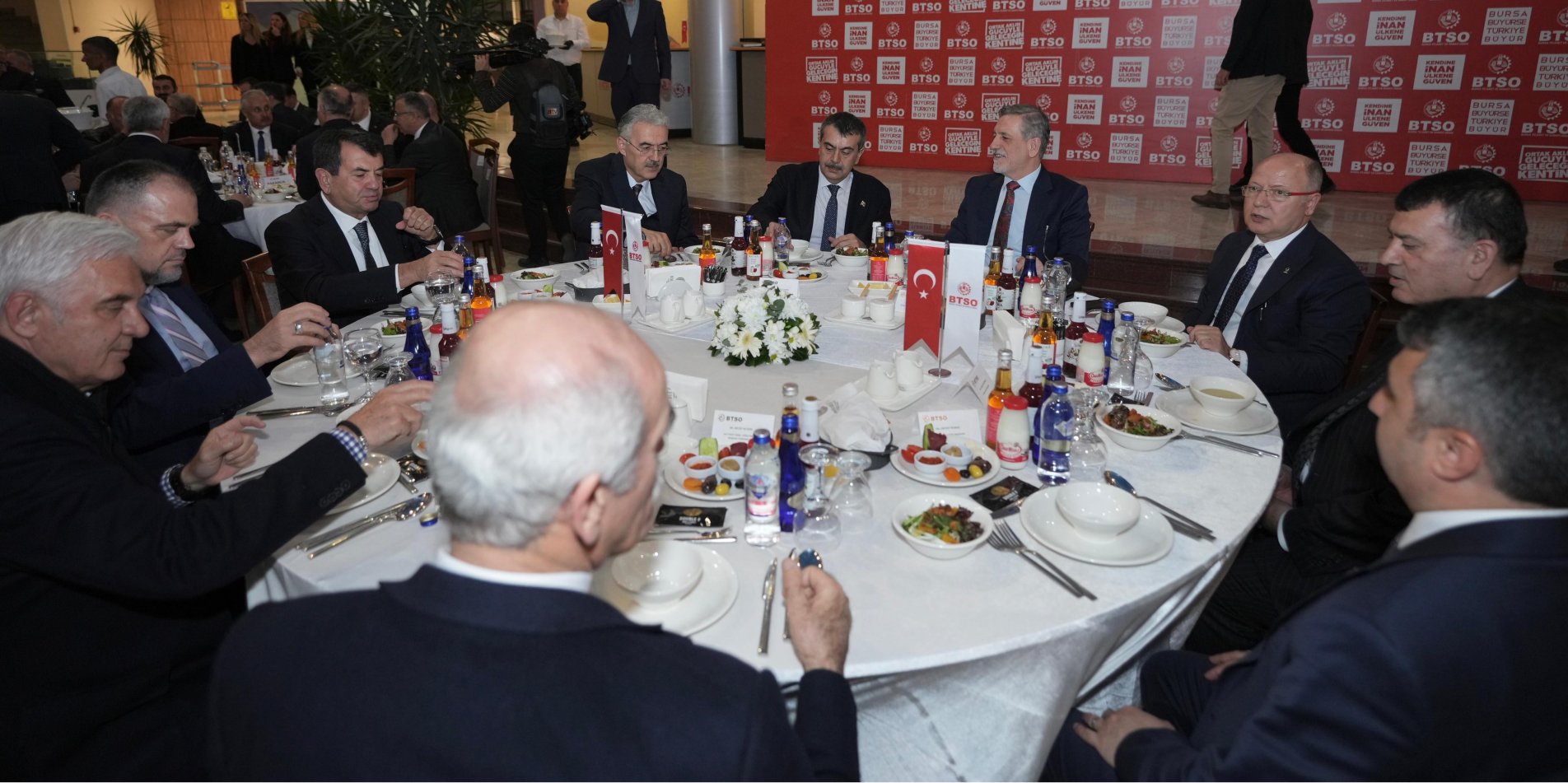 BAKAN TEKİN, BURSA