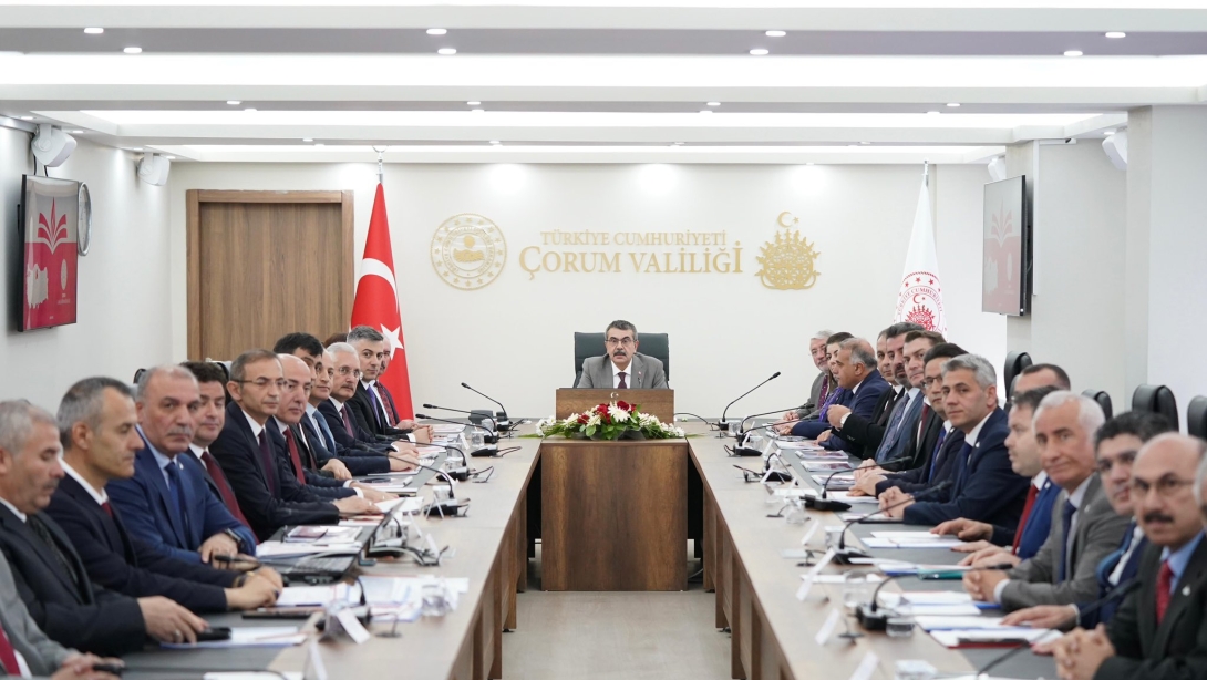 Millî Eğitim Bakanımız Sayın Yusuf TEKİN Başkanlığında Çorum İl Eğitim Değerlendirme Toplantısı Yapıldı