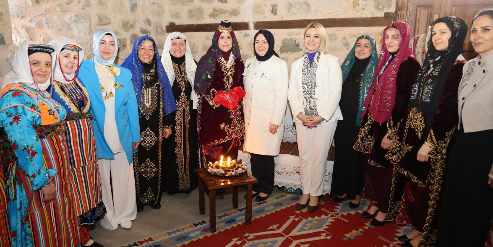 BAKAN YARDIMCISI ÖKTEN, KASTAMONU