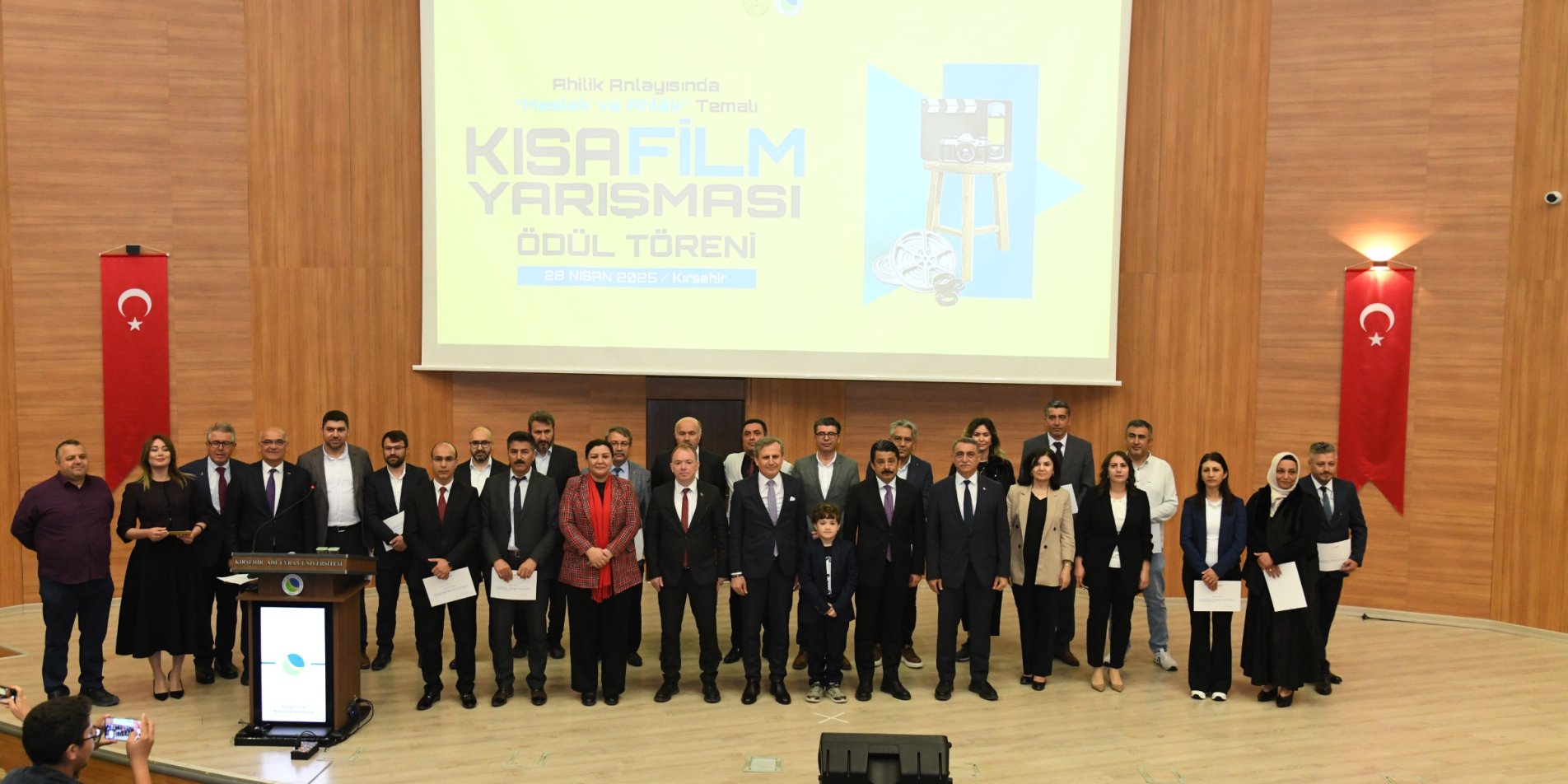 "AHİLİK ANLAYIŞINDA MESLEK VE AHLAK" KISA FİLM YARIŞMASINDA ÖDÜLLER SAHİPLERİNİ BULDU