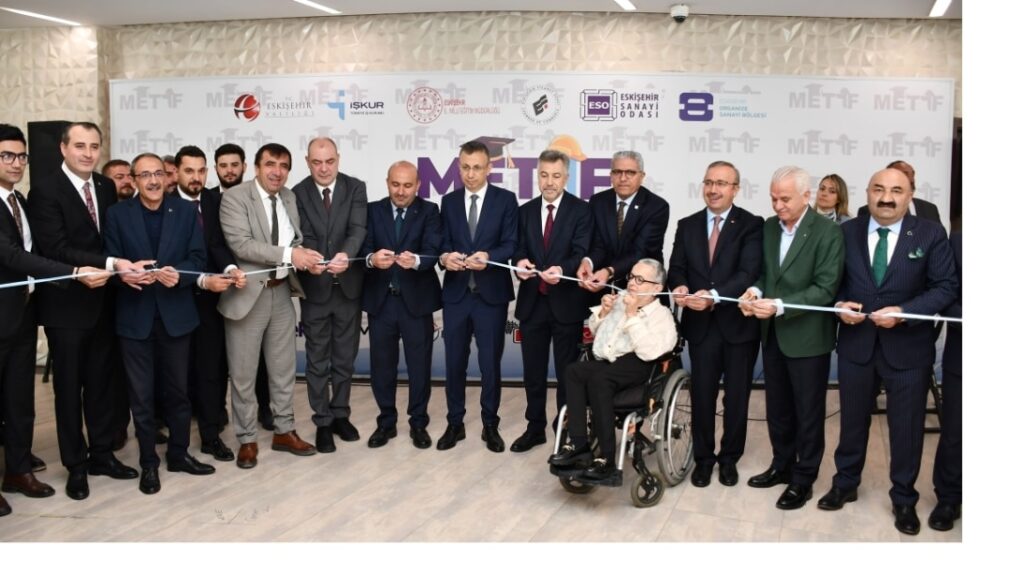 MESLEKİ VE TEKNİK EĞİTİM İSTİHDAM FUARI (METİF 2025) 07-08 MAYIS 2025 TARİHLERİNDE ESKİŞEHİR’DE GERÇEKLEŞTİRİLİYOR.