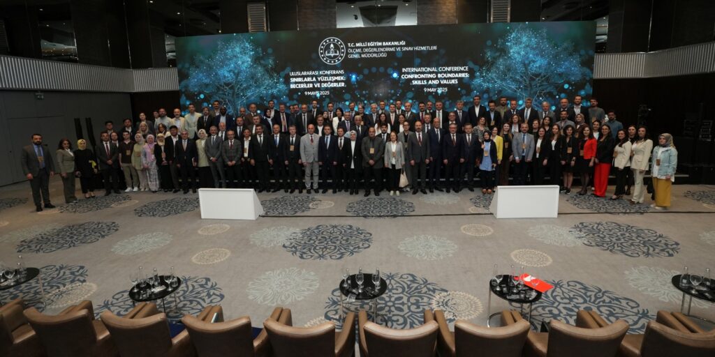 Beceriler Ve Değerler” Konferansı İstanbul’da Düzenlendi