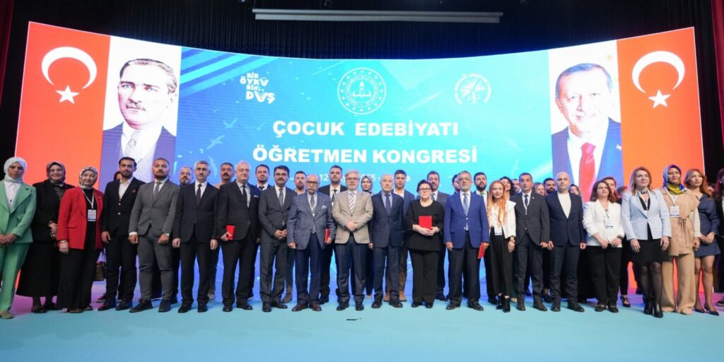 “Çocuk Edebiyatı Öğretmen Kongresi” Ankara’da Başladı