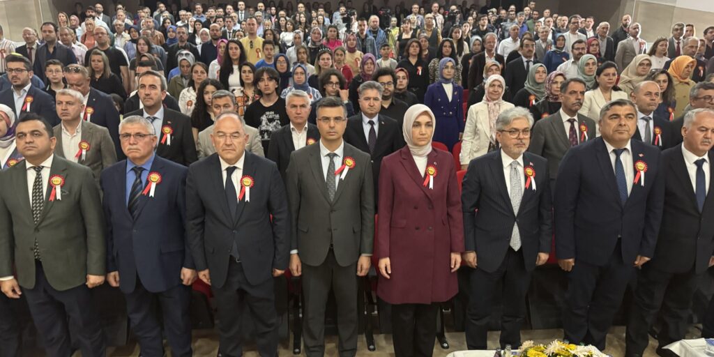 Bakan Yardımcısı Yelkenci, “Öğretmen Akademileri Kapanış Programı”na Katıldı