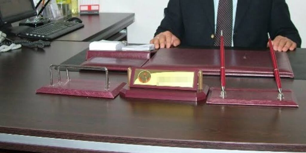 Nadire Çebi ve Murat Kara Görevden Alındı