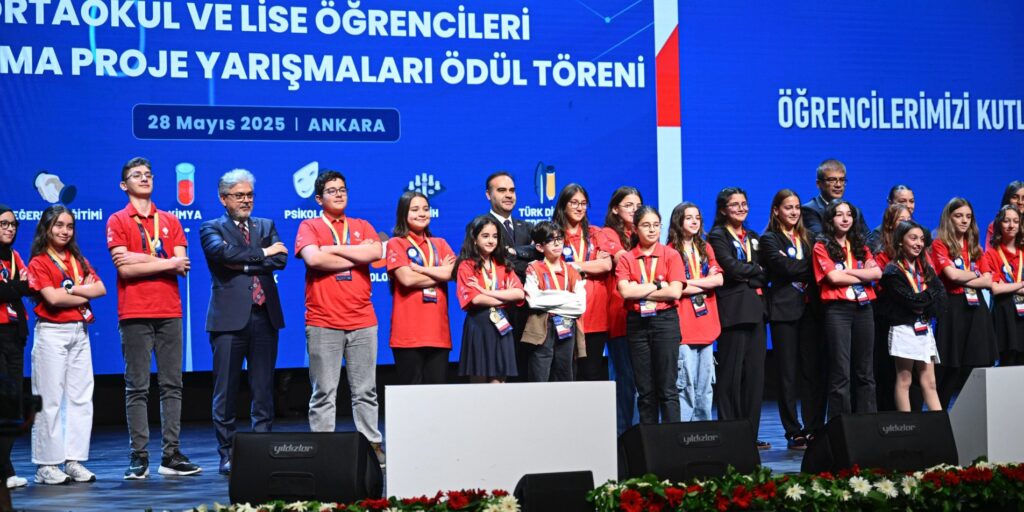 Ortaokul ve Lise Öğrencileri Araştırma Proje Yarışmaları Ödül Töreni Gerçekleşti