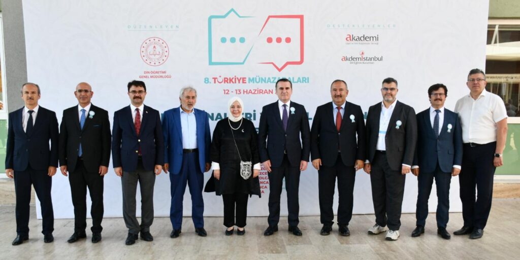 “8. Türkiye Münazaraları 2025” Finalleri Ve Ödül Töreni Düzenlendi