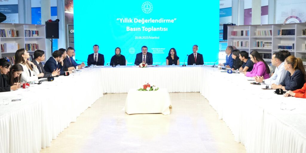 Bakan Tekin, “Yıllık Değerlendirme Basın Toplantısı” Düzenledi