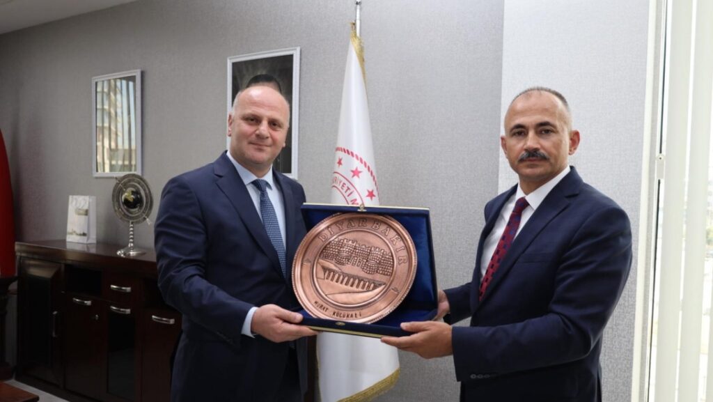 İl Millî Eğitim Müdürlüğünde Devir Teslim Töreni Gerçekleştirildi