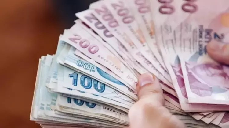 Memur ve Emeklinin Zam Oranı Yarın Belli Oluyor