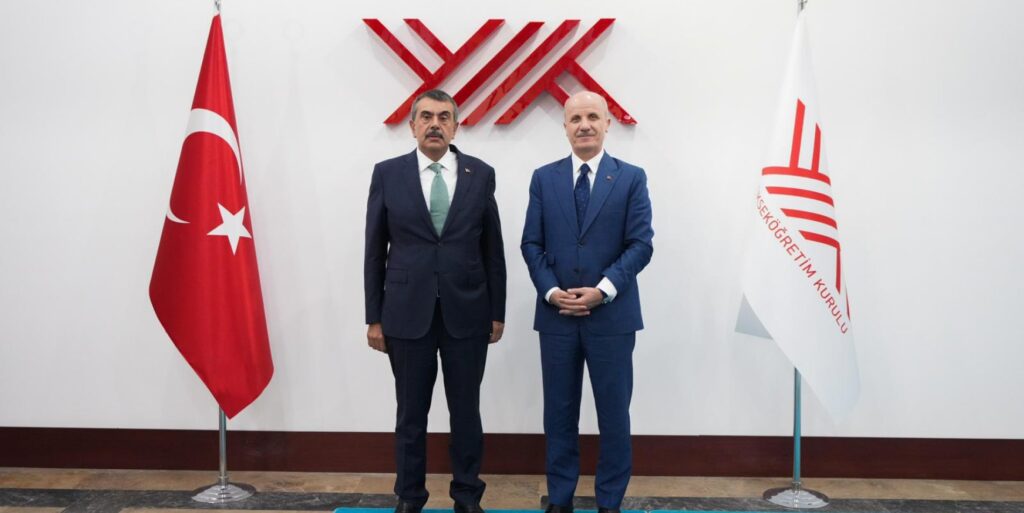 Bakan Tekin’den Yök Başkanı Özvar’a Ziyaret